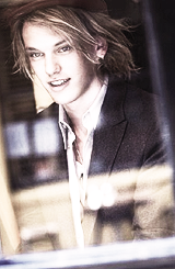 Jamie Campbell Bower ♥