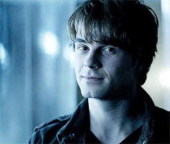 Kol and his adorable face. (4.11) 