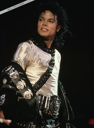 !!!!MJ-Bad Tour!!!!!