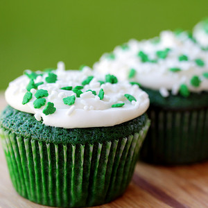  Green cupcake