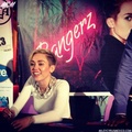 Miley on Bangerz autograph programme - miley-cyrus photo