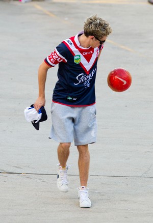  October 6th - One Direction outside of the Allphones Arena in Sydney, Australia