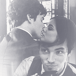 “I don’t wanna fall in lust with you.” - ezra-and-aria Fan Art