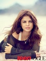 Actress - Selena Gomez - random photo