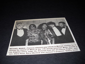  Clipping From The 1984 American muziki Awards