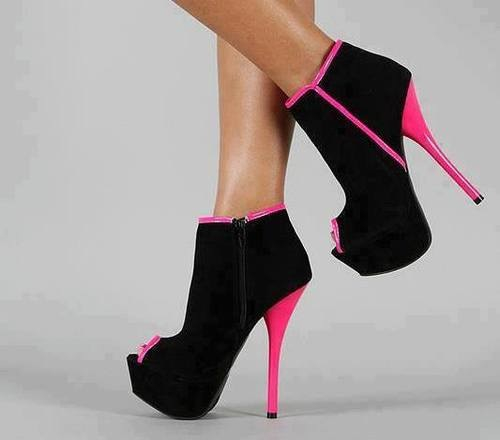 Pink-High-Heels-high-heels-35867157-500-