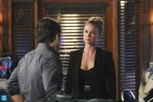  Revenge - Episode 3.05 - Control - Promotional and BTS mga litrato