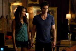  The Vampire Diaries 5.06 "Handle With Care" - promotional фото