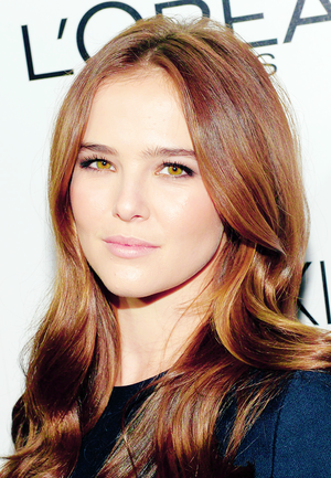 Zoey Deutch at ELLE's 20th Annual Women In Hollywood Celebration