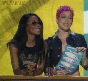  Aaliyah & rosa at Teen Choice Awards 2000 ♥