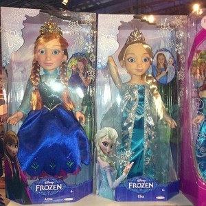  Anna and Elsa disney princess & me boneka