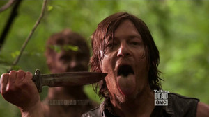 daryl and knife