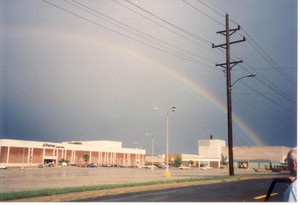  Beautiful arco iris at River Roads Mall - (1991)