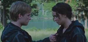  Peeta and Katniss ツ