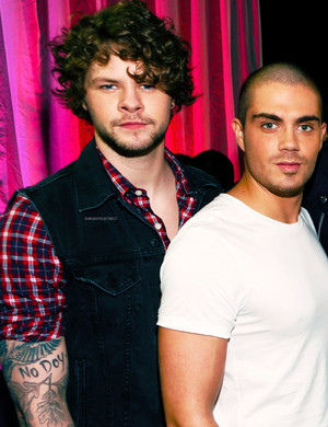  arrendajo, jay and Max