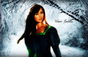  Winter Goddess