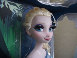  Limited Edition Elsa Doll