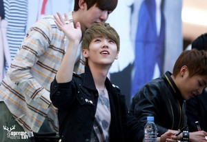 120510 Yeongdeungpo (Times Square) Fansign