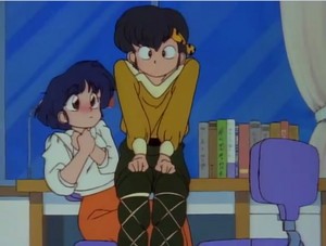  Ryoga suddenly sits on Akane's lap forgetting he's not P-chan