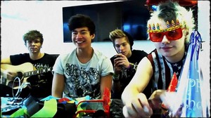  Twitcam on their 2nd bday