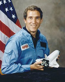 Astronaut, Michael Smith