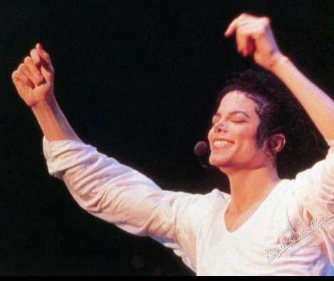 Michael-Jackson-image-michael-jackson-36235219-469-394.jpg