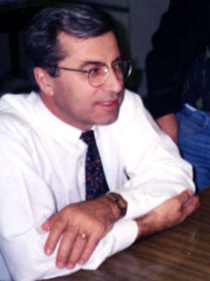  Sadık Ahmet (1947 - 1995 )