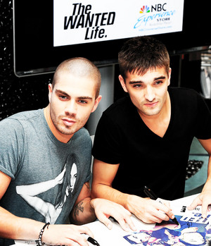  Max and Tom