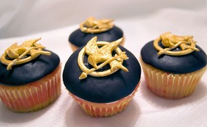  Hunger Game Cupcakes