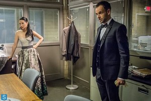  Elementary - Episode 2.13 - All In The Family - Promotional fotos