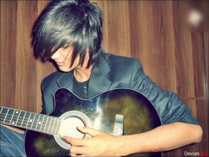  emo boy with guitar, gitaa