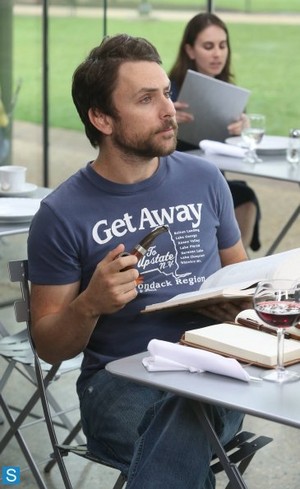  It's Always Sunny in Philadelphia - Episode 9.08 - flores for Charlie - Promotional fotos