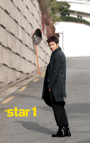  Lee Min Ho - @star1