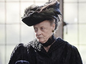 Maggie Smith 