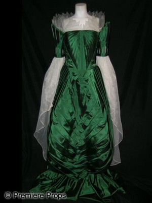  Green hapunan Gown.