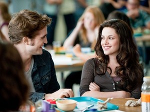 Bella and Edward at Lunch