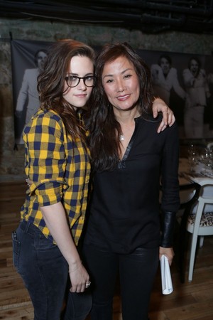  Kristen at a ディナー Party at Sundance