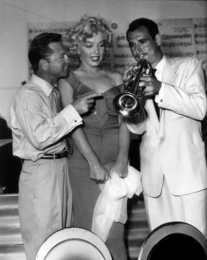  1952 - Sunday, August 3 - rayo, ray Anthony's inicial party