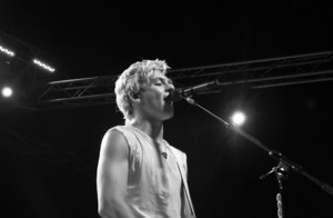 Ross Singing