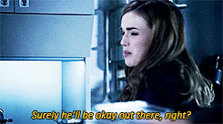  【jemma simmons + worried about fitz】