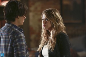 1x10 - "My Haunted Heart" Promotional Photos