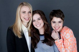  Lucy, Zoey and Sami Vampire Academy Press दिन in NYC