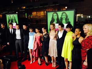  Cast at the premiere