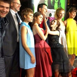  Cast at the premiere