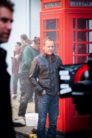  Kiefer BTS of 24: Live Another دن Promo