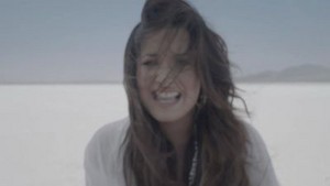  Demi Lovato - pencakar langit - musik Video Screencaps