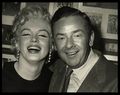 Marilyn with journalist - marilyn-monroe photo