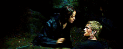  Katniss and Peeta ♥