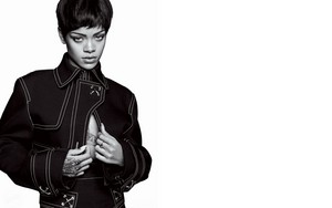  Rihanna Vogue (March 2014)