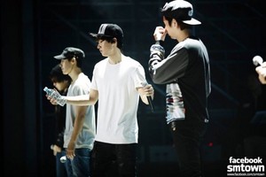  Super Junior BTS foto from 'Super tampil 5 in Beijing' konser